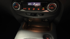 Nissan Juke 1.0 DiG-T 114 N-Connecta 5dr DCT Petrol Hatchback